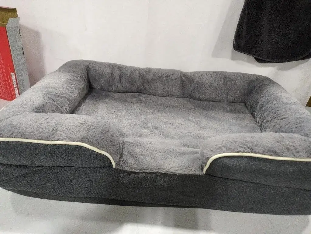 dog bed.webp